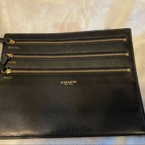 Coach tech pouch